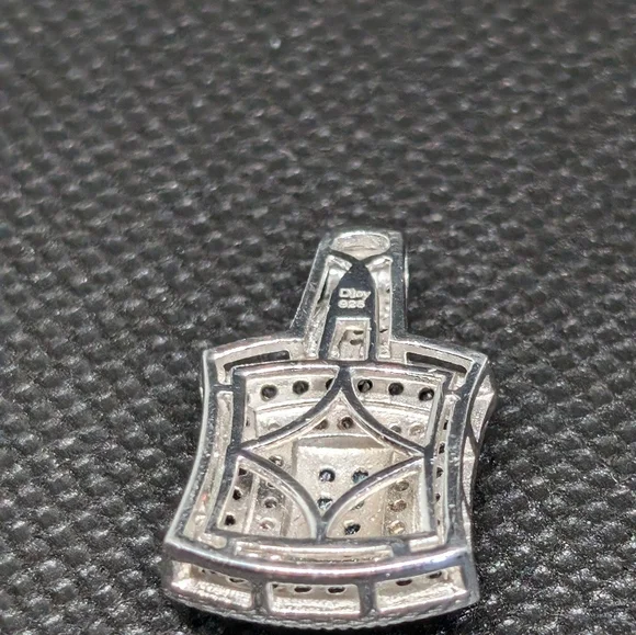 Blue and silver real diamond paint 1 and 1/2 carats - Picture 7 of 13